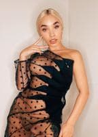 Ella Baig