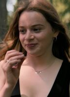 Luna Wedler
