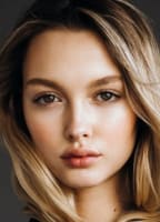 Chloe Avenaim