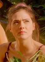 Courtney Akbar