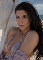 Carmen Nikole