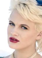 Chloe Jasmine
