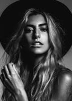 Yasmina Jones