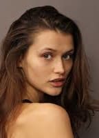 Chloe Lecareux