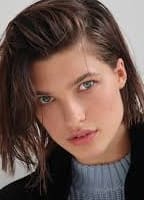 Julia Van Os