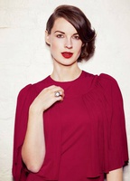 Jessica Raine