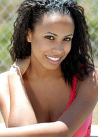 Nicolette Robinson