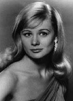 Shirley Knight