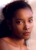 Rosanne Katon