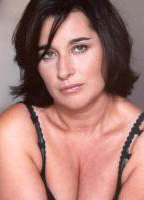 Gwenola De Luze