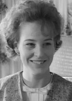 Cynthia Grey