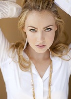 Amanda Schull