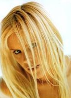 Gena Lee Nolin