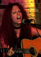 Amanda Kravat