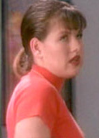 Cyndi Lewis