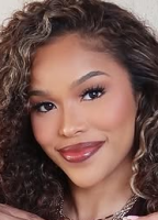 Rayne Fernandez