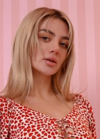 Lia Sky