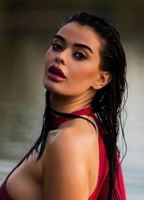 Elsa Latifaj