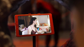 Phoebe Walker, Katrina Dovey - LiveScream