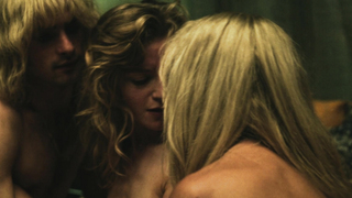 Jeanette Hain, Lara Feith, Anne Haug, Lena Urzendowsky - Luden Könige Der Reeperbahn s01e01-06 (2023)