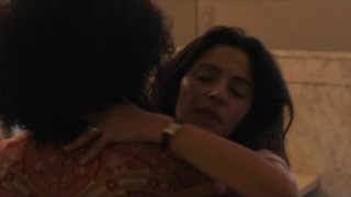 Sarah Shahi, Margaret Odette - SexLife s01e02 (2021)