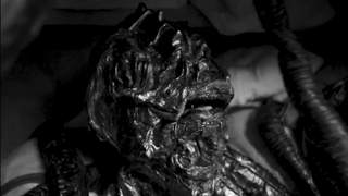 Kaoru Koide - Bagay na Wala sa Lugar (2020)