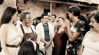 Mayra Hermosillo, Ana de la Reguera - Que viva México (2023)