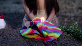 Samantha Robinson, April Showers - Ang Bruha ng Pag-ibig (2016)