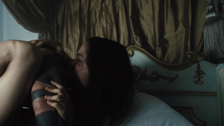 Oona Chaplin – Taboo s01e06 (2017)