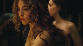 Iliana Zabeth, Celine Sallette, Hafsia Herzi, Alice Barno, Pauline Jacquardle, atbp. – L'Apollonide: Mga Alaala ng Bahay-Aliwan (2011)