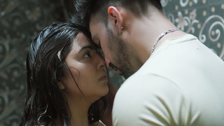 Shafaq Naaz - Angithee 2 (2023)