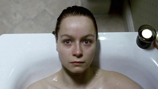 Samantha Morton, Kathleen McDermott - Morvern Callar (2002)