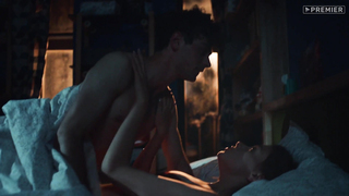 Arina Postnikova, Pelageya Nevzorova - Voyna semey s01 (2020)