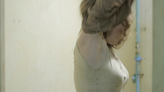 Kelly McCart, Katrina Grey, Kat Ingkarat, Uraipon Yomglang - Nakakulong (2017)