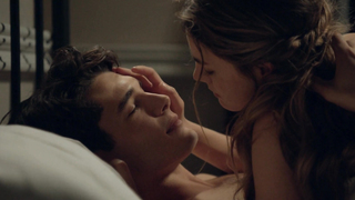 Amaia Salamanca - Gran Hotel (2014)