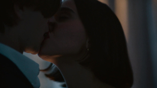 Sarah Gustafsson, Alva Bratt, Tea Stjärne, Melize Karlge, Mirja Turestedt - Barracuda Queens s01e01-05 (2023)