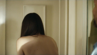 Inga Ibsdotter Lilleaas, Henriette Steenstrup - Women in Oversized Men's Shirts (Kvinner i for store herreskjorter) (2015)