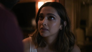 Deepika Padukone, Ananya Panday - Abissi (2022)