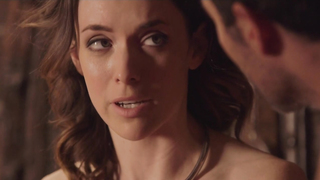 Ashlynn Yennie – Submission s01e06 (2016)