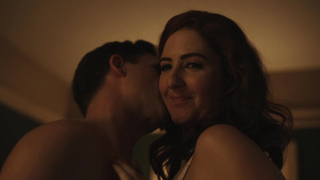 Abbi Jacobson, D'Arcy Carden, Melanie Field - A League of Their Own s01e01-05 (2022)