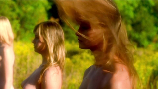 Logan Anderson, Elisa Blynn, Joy Lynn Andersen, etc - Yard of Blondes (2008)