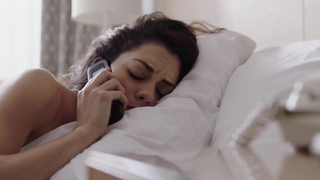 Inbar Lavi – Mga Impostor s01e01 (2017)