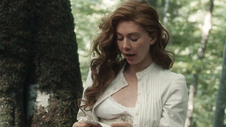 Vanessa Kirby, Katherine Waterston - Ang Mundong Darating (2020)