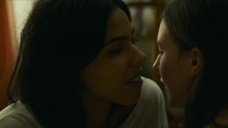 Alexia Chardard, Louise Chevillotte, Zita Hanrot, Laure Giappiconi - À mon seul désir (2022)