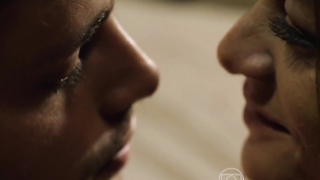 Dira Paes, Isis Valverde - Amores Roubados s01 (2014)