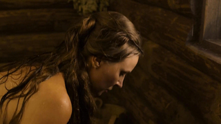 Elena Aroseva, Aglaya Shilovskaya - Dva berega s01e01-03 (2018-2023)