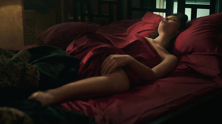 Matilda De Angelis - Robbing Mussolini (Rapiniamo il Duce) (2022)