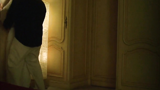 Natacha Muller - The Approach (L'approche) (2009)