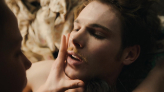 Devrim Lingnau, Svenja Jung, Noemi Krausz, Melika Foroutan - Die Kaiserin s01e01-06 (2022)