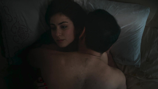 Marilyne Naaman, Joy Hallak - Ang Gabi ng Basong Tubig (2023)